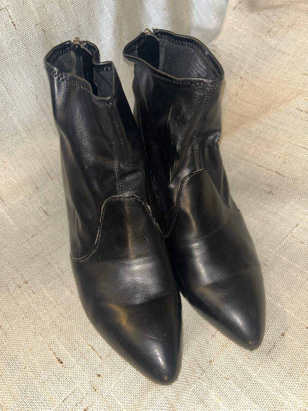 Franco Sarto Black Leather Pointed Toe Ankle Boots Y2K Minimalist Sz 9 (Est)